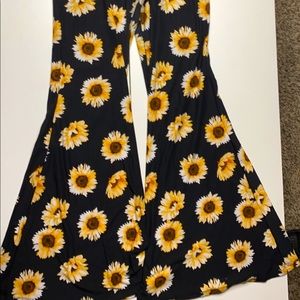 F21 Bellbottom pants